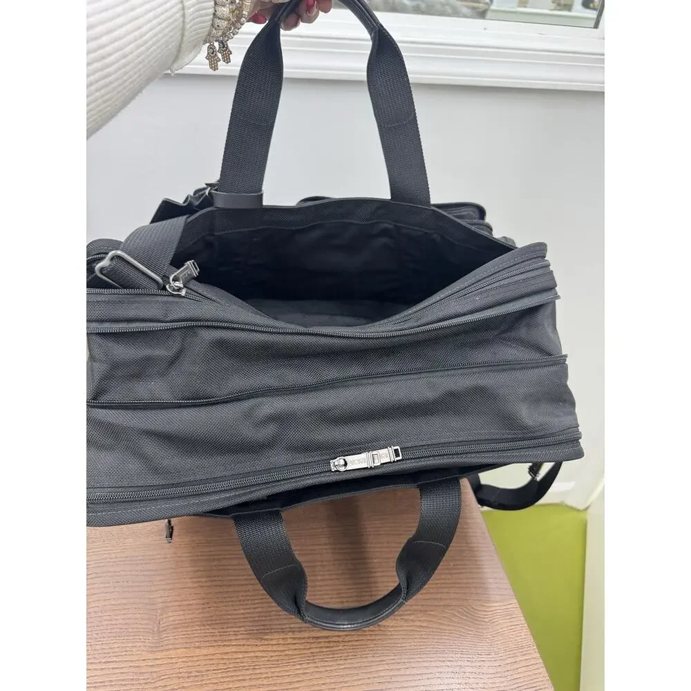 TUMI Expandable Nylon Laptop Computer Business Briefcase Black (PU300THRIFTY